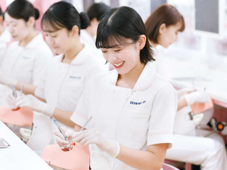 新東京歯科衛生士学校