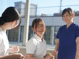 アポロ歯科衛生士専門学校