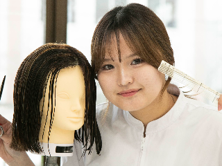 埼玉東萌美容専門学校