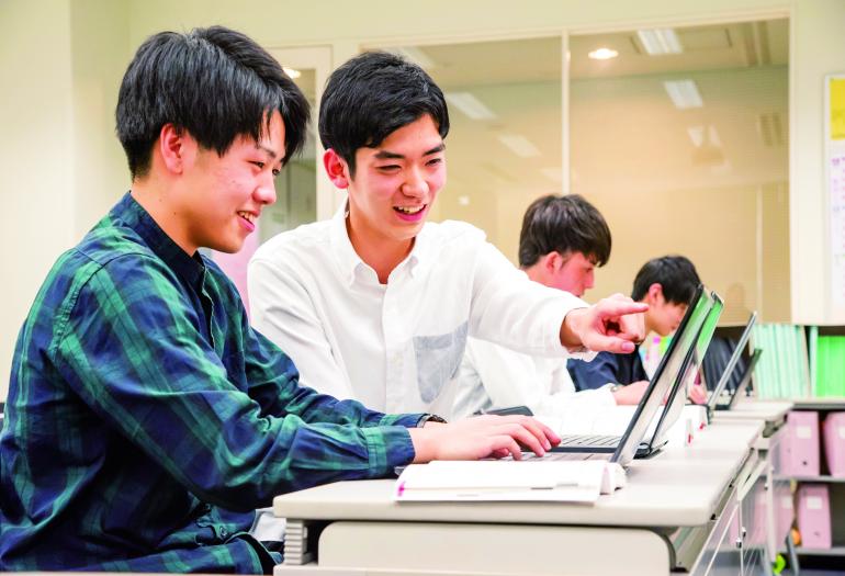 麻生情報ビジネス専門学校　北九州校