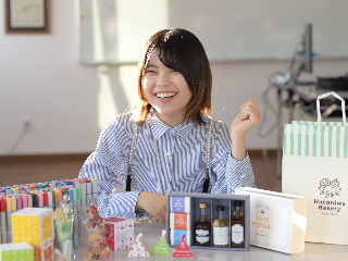 ルネサンス デザイン・美容専門学校