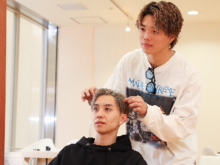 理容美容専門学校西日本ヘアメイクカレッジ