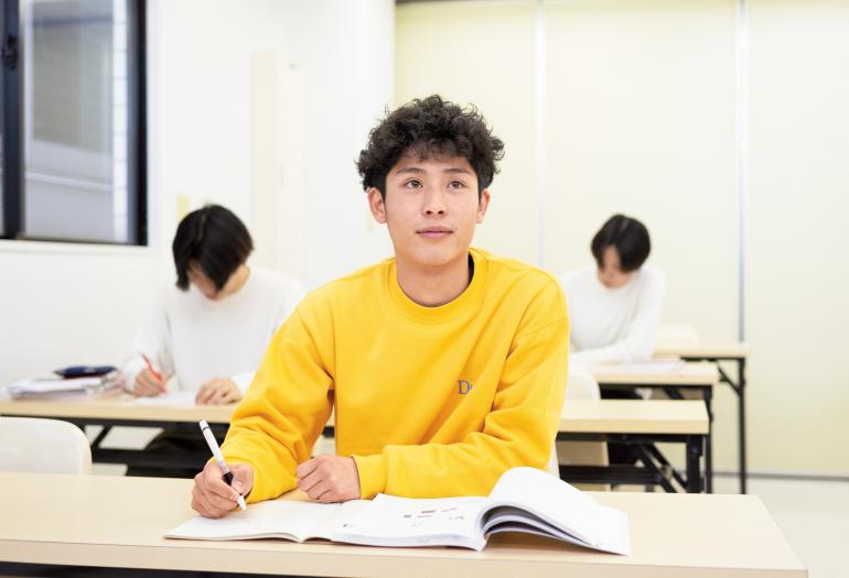 広島Law&Business専門学校