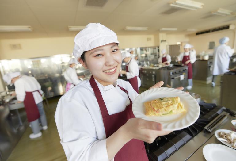 悠久山栄養調理専門学校