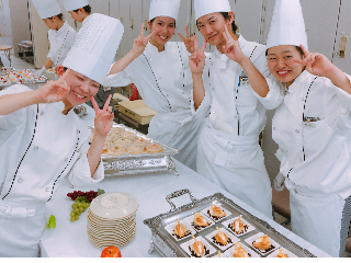 群馬調理師専門学校