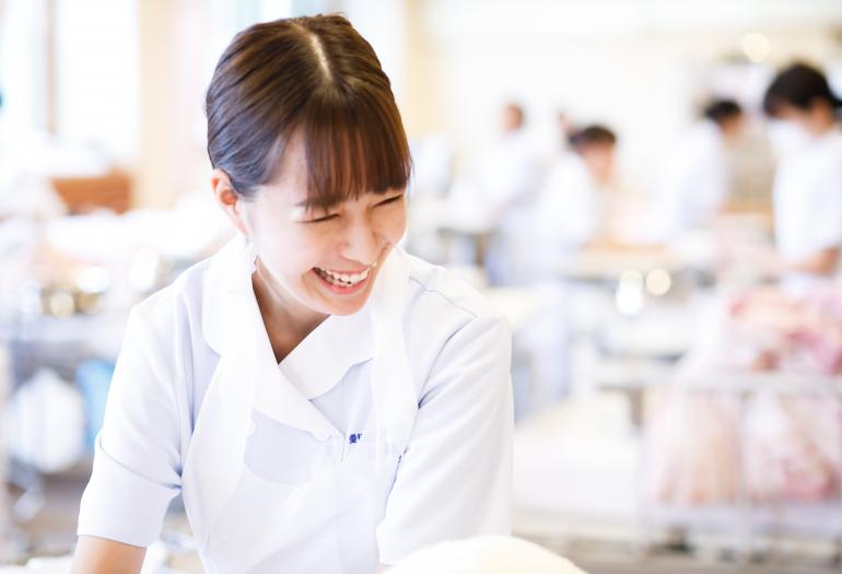 専門学校愛知保健看護大学校